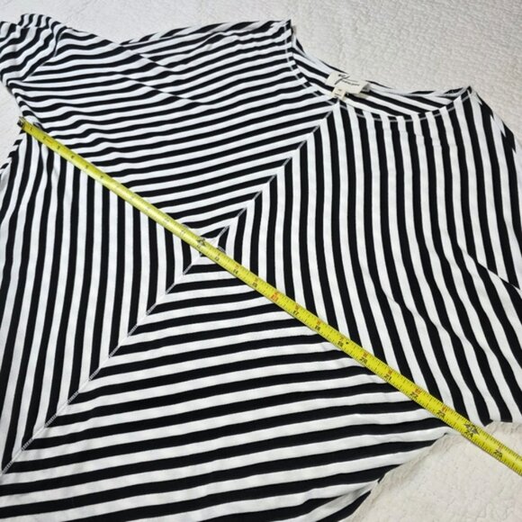 Andrea Jovine Striped Black and White Top - Picture 4 of 6